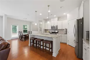 418 Spring View Dr, Woodstock, GA 30188 - Photo 5