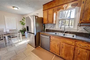 320 Chiefvan Terrace NE, Calhoun, GA 30701 - Photo 15