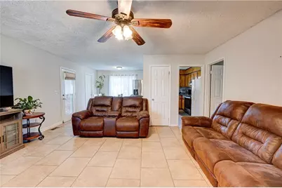 320 Chiefvan Terrace NE, Calhoun, GA 30701 - Photo 3