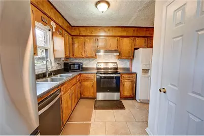 320 Chiefvan Terrace NE, Calhoun, GA 30701 - Photo 13