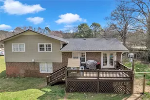 405 Strawberry Ln SE, Lindale, GA 30147 - Photo 21