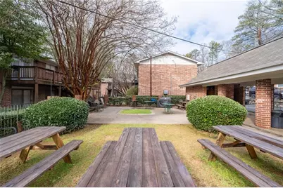 4266 Roswell Road NE #E4, Atlanta, GA 30342 - Photo 11