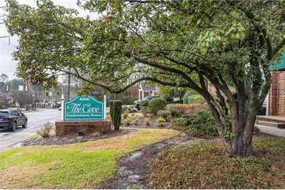 4266 Roswell Road NE #E4, Atlanta, GA 30342 - Photo 7