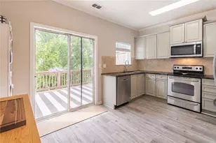 1137 Liberty Pkwy NW, Atlanta, GA 30318 - Photo 9