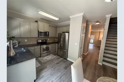 1137 Liberty Parkway NW, Atlanta, GA 30318 - Photo 5