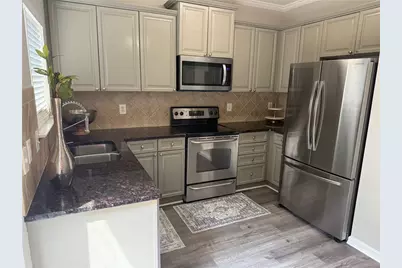 1137 Liberty Parkway NW, Atlanta, GA 30318 - Photo 3