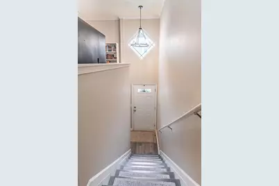 1137 Liberty Parkway NW, Atlanta, GA 30318 - Photo 5