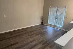 1137 Liberty Pkwy NW, Atlanta, GA 30318 - Photo 9