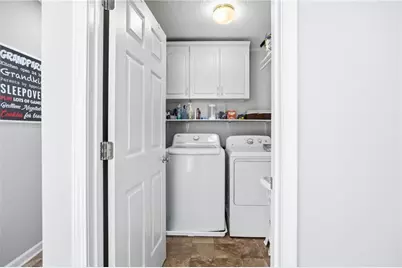 2407 Traywick Chase, Alpharetta, GA 30004 - Photo 13