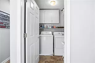 2407 Traywick Chase, Alpharetta, GA 30004 - Photo 13