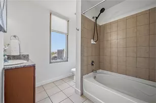 565 Peachtree Street NE, Atlanta, GA 30308 - Photo 21