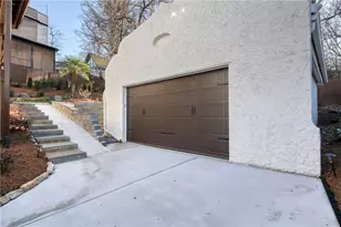 1031 Reeder Cir NE, Atlanta, GA 30306 - Photo 51