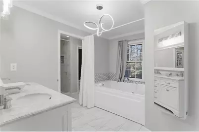 2037 Stoneleigh Drive, Stone Mountain, GA 30087 - Photo 27