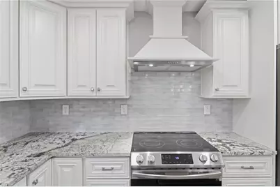 2037 Stoneleigh Drive, Stone Mountain, GA 30087 - Photo 9