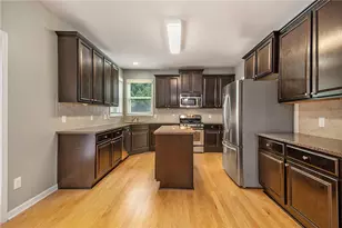 1545 Shiloh Manor Ct, Marietta, GA 30066 - Photo 9