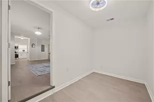 1344 Bluefield Dr SW, Atlanta, GA 30310 - Photo 15