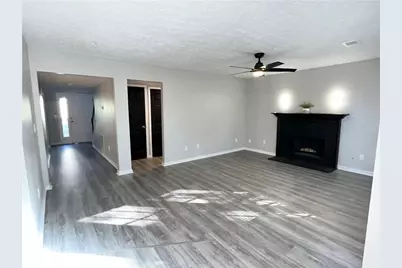 4977 Wynhurst Way, Stone Mountain, GA 30088 - Photo 3