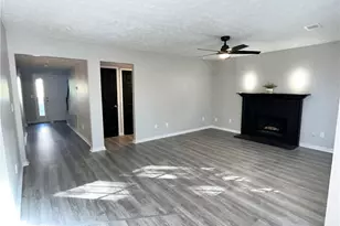 4977 Wynhurst Way, Stone Mountain, GA 30088 - Photo 3