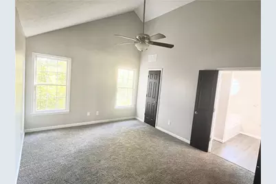 4977 Wynhurst Way, Stone Mountain, GA 30088 - Photo 7
