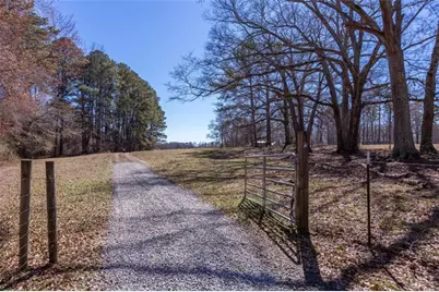 605 Rowe Road, Senoia, GA 30276 - Photo 91