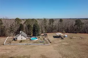 605 Rowe Rd, Senoia, GA 30276 - Photo 15