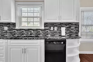 200 Blue Spruce Cir, Alpharetta, GA 30005 - Photo 11