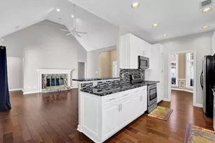 200 Blue Spruce Cir, Alpharetta, GA 30005 - Photo 11