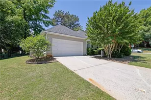 200 Blue Spruce Cir, Alpharetta, GA 30005 - Photo 3