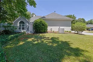200 Blue Spruce Cir, Alpharetta, GA 30005 - Photo 31