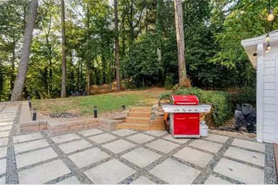 4006 N Stratford Road NE, Atlanta, GA 30342 - Photo 29
