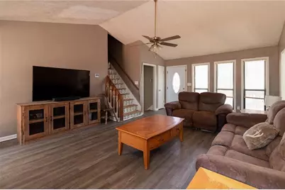 522 Victoria Road, Woodstock, GA 30189 - Photo 9