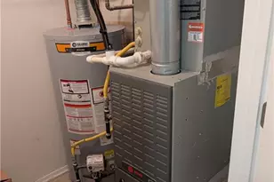 206 River Run Dr, Atlanta, GA 30350 - Photo 5