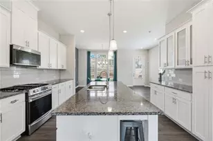 3317 Park Pointe Cir, Scottdale, GA 30079 - Photo 15