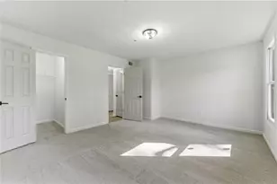 2263 Wellington Cir, Lithonia, GA 30058 - Photo 15