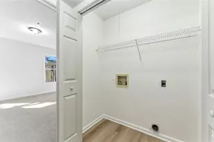 2263 Wellington Cir, Lithonia, GA 30058 - Photo 13