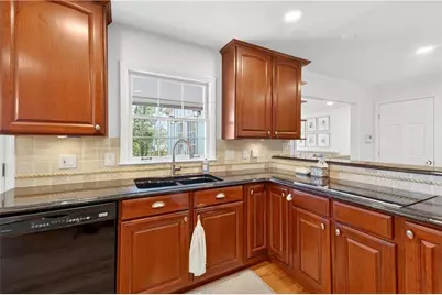 4979 Vernon Oaks Drive, Atlanta, GA 30338 - Photo 11