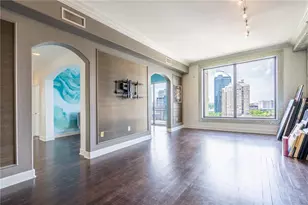 3445 Stratford Rd, Atlanta, GA 30326 - Photo 3