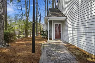 2011 Henderson Cir, Alpharetta, GA 30004 - Photo 3