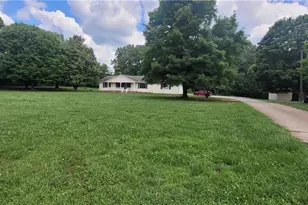 2963 Avery Rd, Canton, GA 30115 - Photo 5