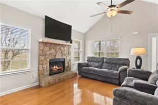 132 Millstone Dr, Commerce, GA 30530 - Photo 7