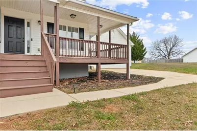 132 Millstone Drive, Commerce, GA 30530 - Photo 5