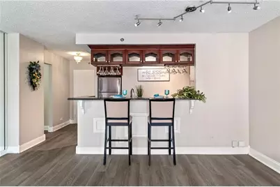 620 Peachtree Street NE #911, Atlanta, GA 30308 - Photo 9