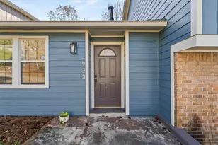 4933 Parkwest Dr, Stone Mountain, GA 30088 - Photo 3