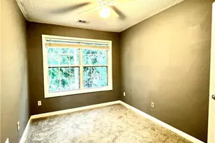 3160 Glenloch Pl, Lawrenceville, GA 30044 - Photo 17