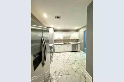 3160 Glenloch Place, Lawrenceville, GA 30044 - Photo 9