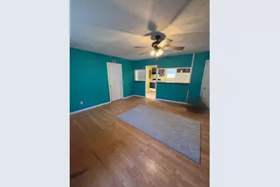 407 E Brooks Ave, Griffin, GA 30223 - Photo 3