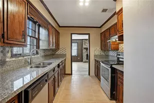 5825 Golden West Trail SW, Lilburn, GA 30047 - Photo 11