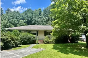 3184 Caldwell Rd NE, Brookhaven, GA 30319 - Photo 1