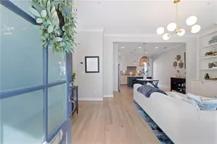 228 Dawson Dr, Woodstock, GA 30188 - Photo 5