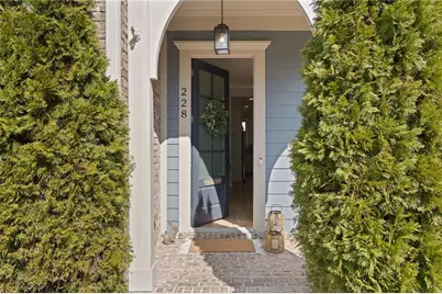 228 Dawson Drive, Woodstock, GA 30188 - Photo 3